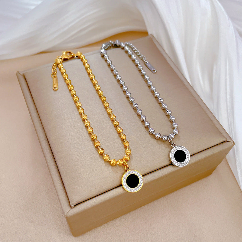 Minimalist Titanium Steel Geometric Agate Pendant Necklace for Women Gold-Plated Clavicle Chain Fashion Office Wear