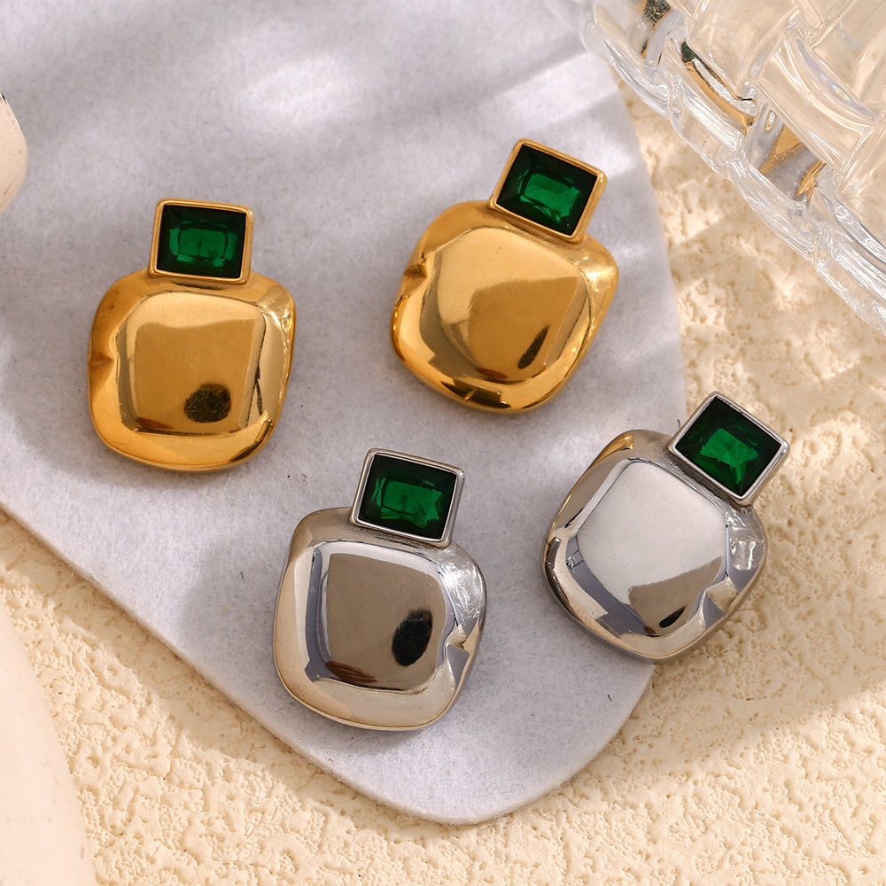 Orecchini vintage geometrici in acciaio inossidabile con placcatura in oro 18K e perni quadrati lucidi con zirconi verdi da donna