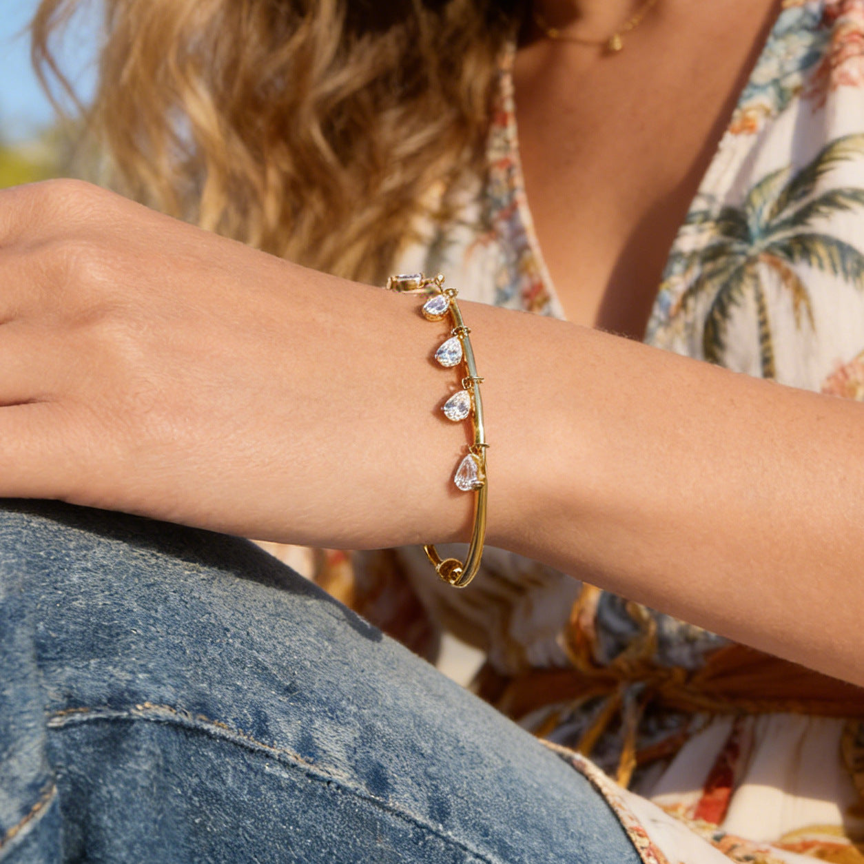 18K Gold Plated Stainless Steel Teardrop Cubic Zirconia Tassel Bracelet