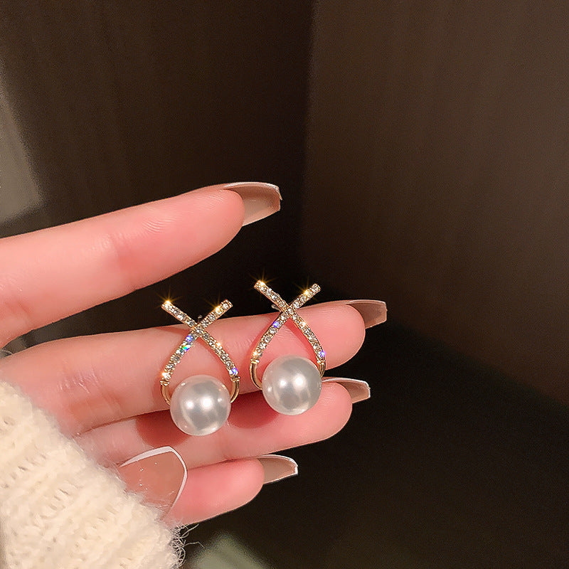 Chic Vintage Pearl Stud Earrings with Floral Bow Leaf Diamond Drop Geometric and Animal Motifs in Steel Posts