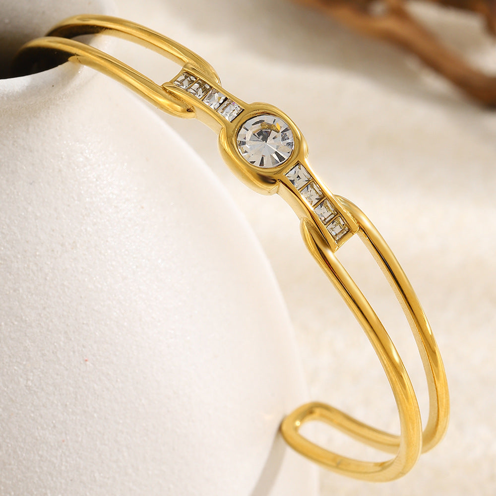 Bracciale a schiava a doppio strato geometrico con zirconi cubici rotondi in acciaio inossidabile placcato oro 18 carati, elegante e minimalista