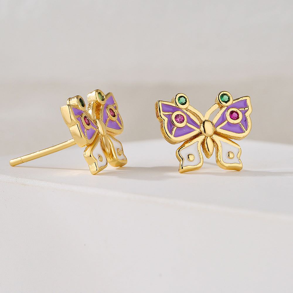 Orecchini a perno a forma di farfalla, moderni e minimalistici, da donna, realizzati in rame con placcatura in oro 18 carati e finitura smaltata con intarsio in zirconi cubici