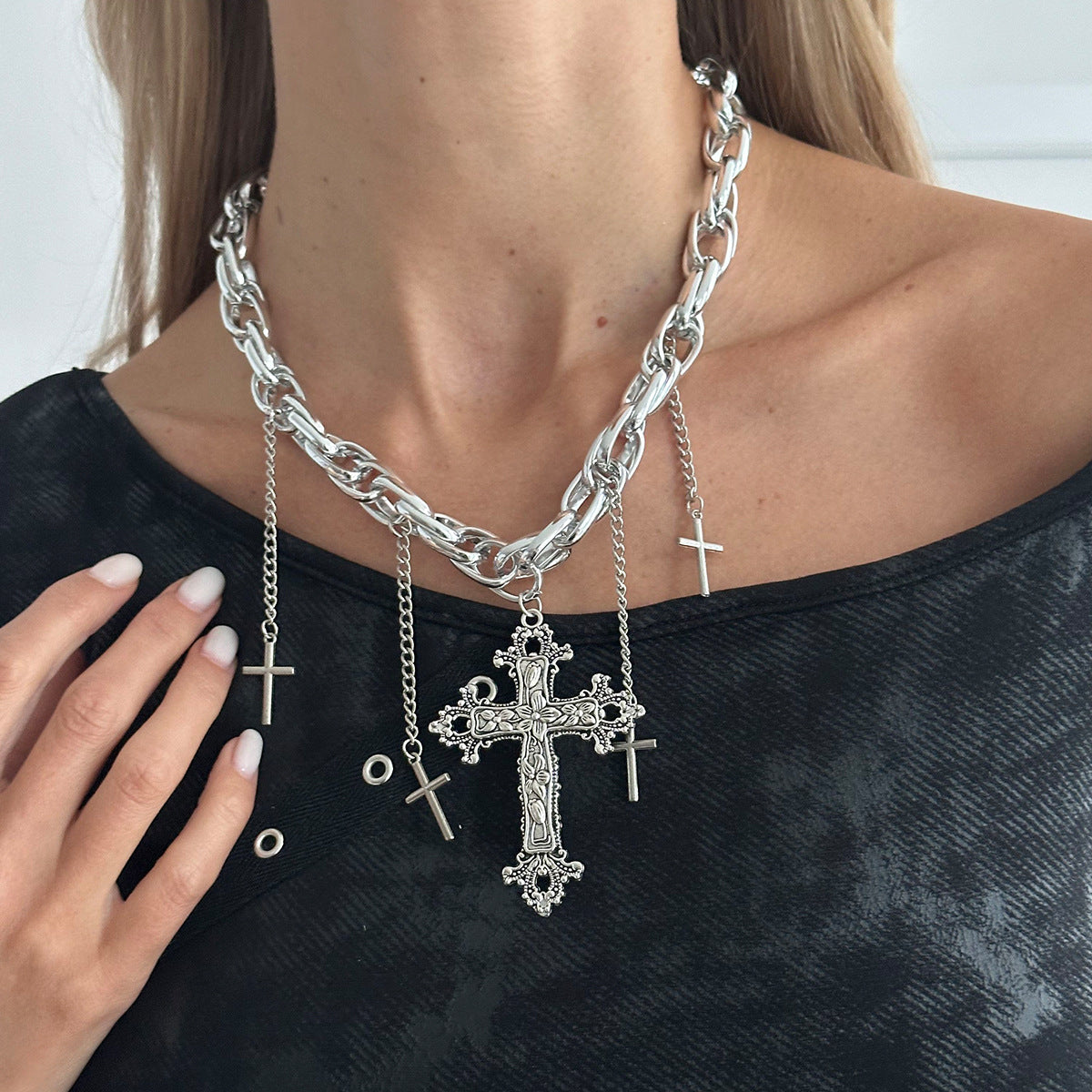 Sweet Punk Geometric Cross Pendant Plated Zinc Alloy Necklace with Tassel for Women