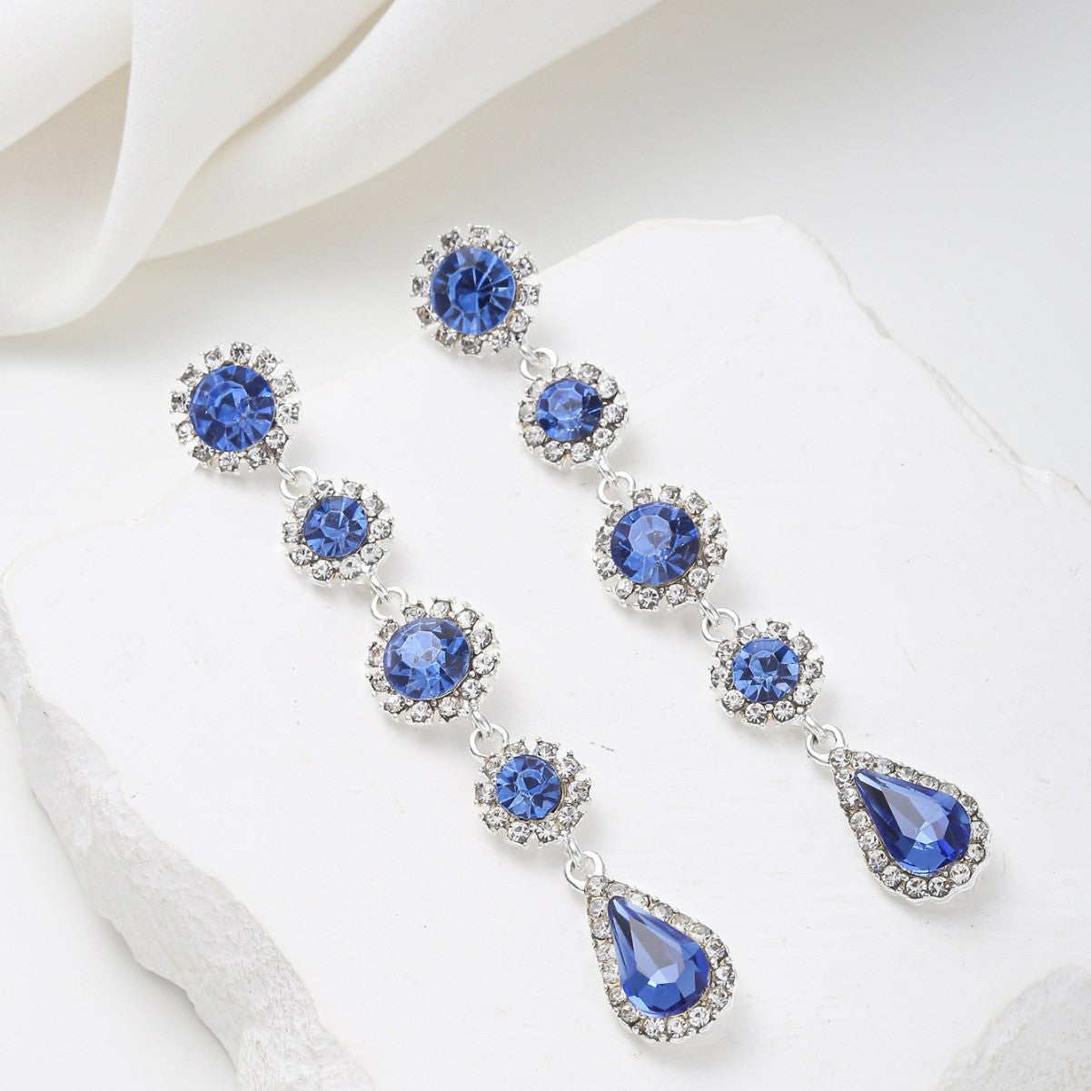 Pendientes colgantes geométricos de estilo barroco vintage con diamantes de imitación para mujer con postes de acero inoxidable