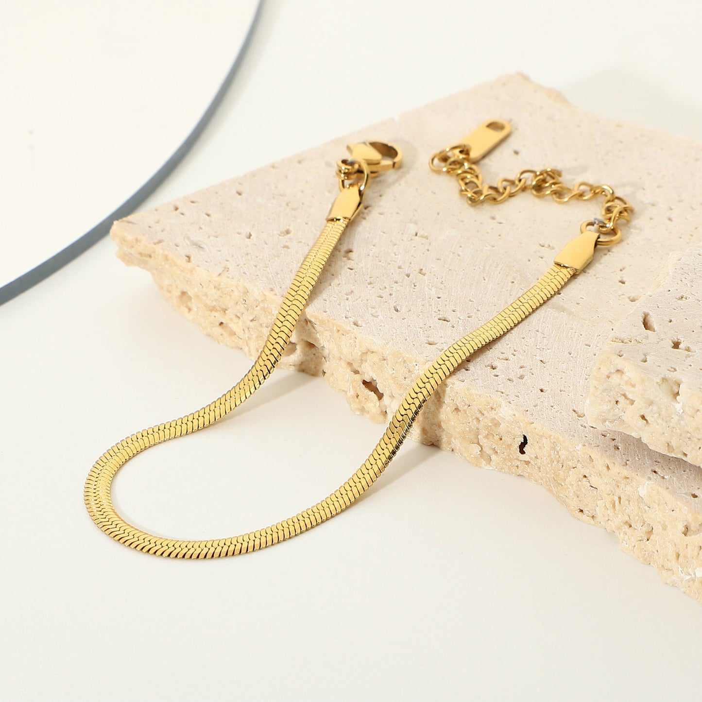 Ins Style Electroplated Stainless Steel Geometric Blade Snake Chain Bracelet for Women