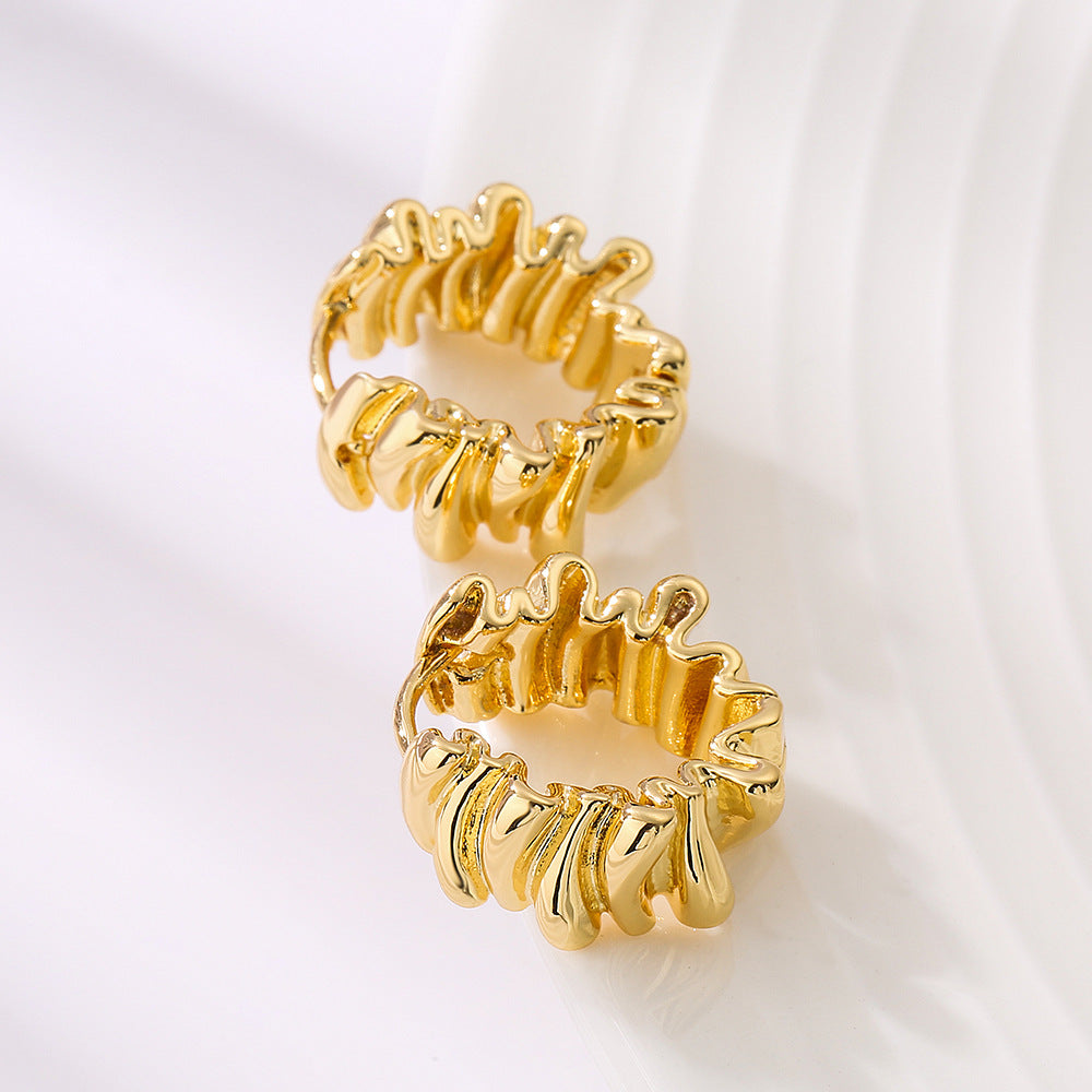 Orecchini a cerchio geometrici minimalisti in rame per donna con placcatura in vero oro design d'ispirazione vintage