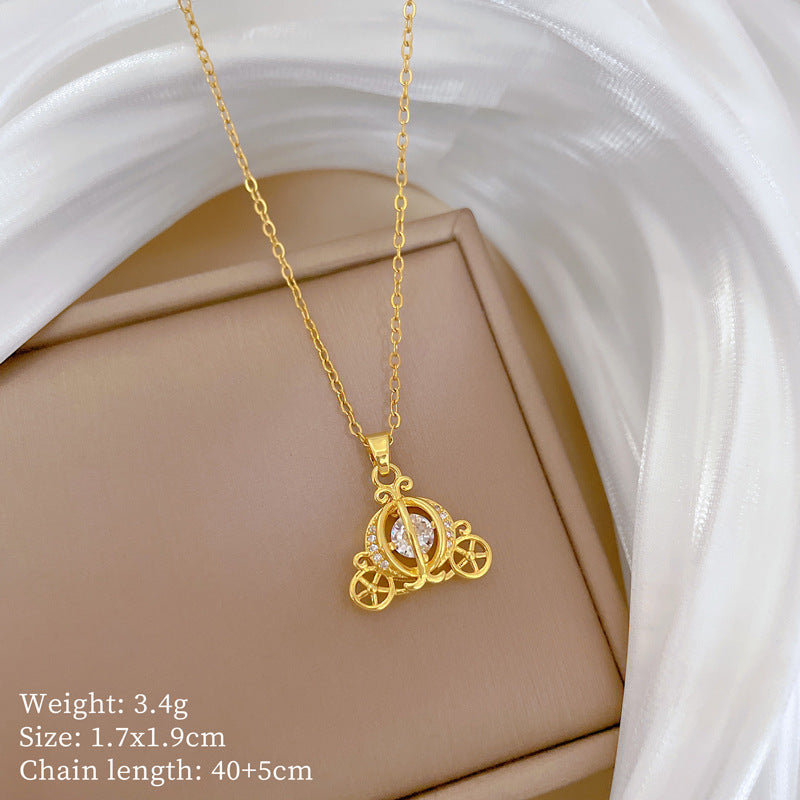 Collana in Stile Cartone Animato con Cuore in Acciaio al Titanio con Pendente in Rame e Intarsio di Strass per Donne e Uomini