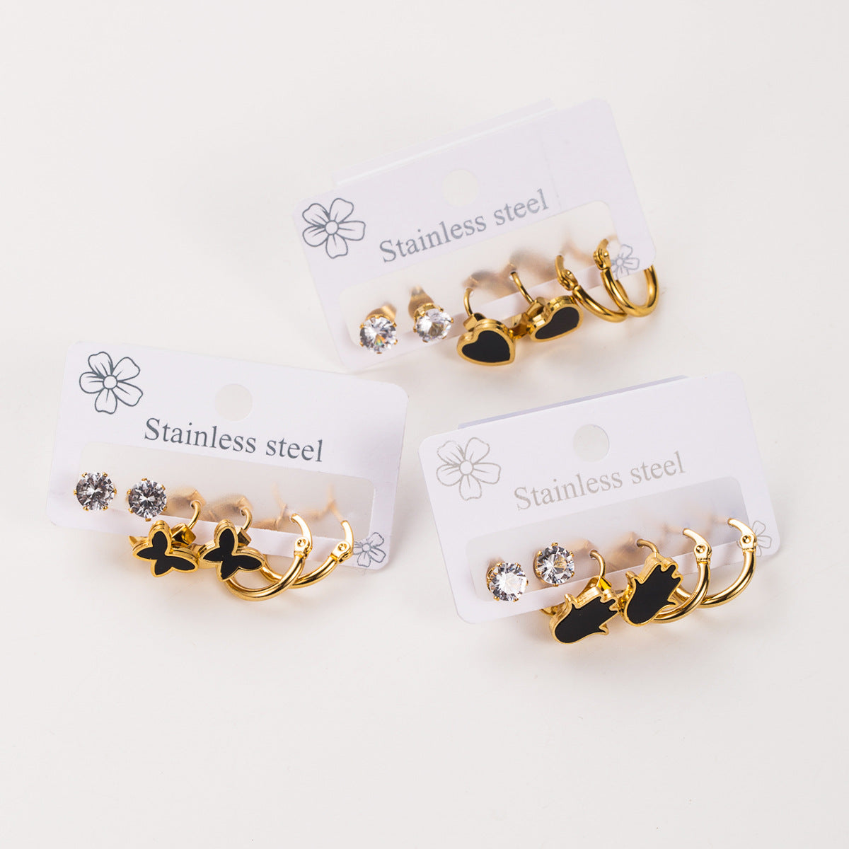 Pendientes de acero inoxidable pequeños con forma de corazón, dulces y atrevidos, con incrustaciones de diamantes de imitación para mujer