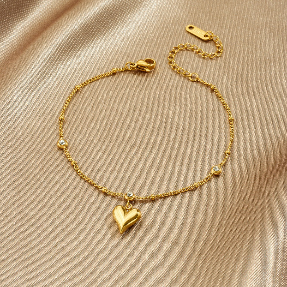 Minimalist Gold Plated Stainless Steel Heart Rhinestone Bracelet for Women