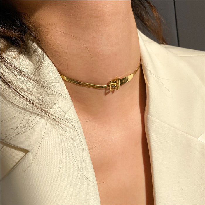 Collana girocollo da donna a catena serpente, minimalista, geometrica, dolce e fresca, in acciaio al titanio