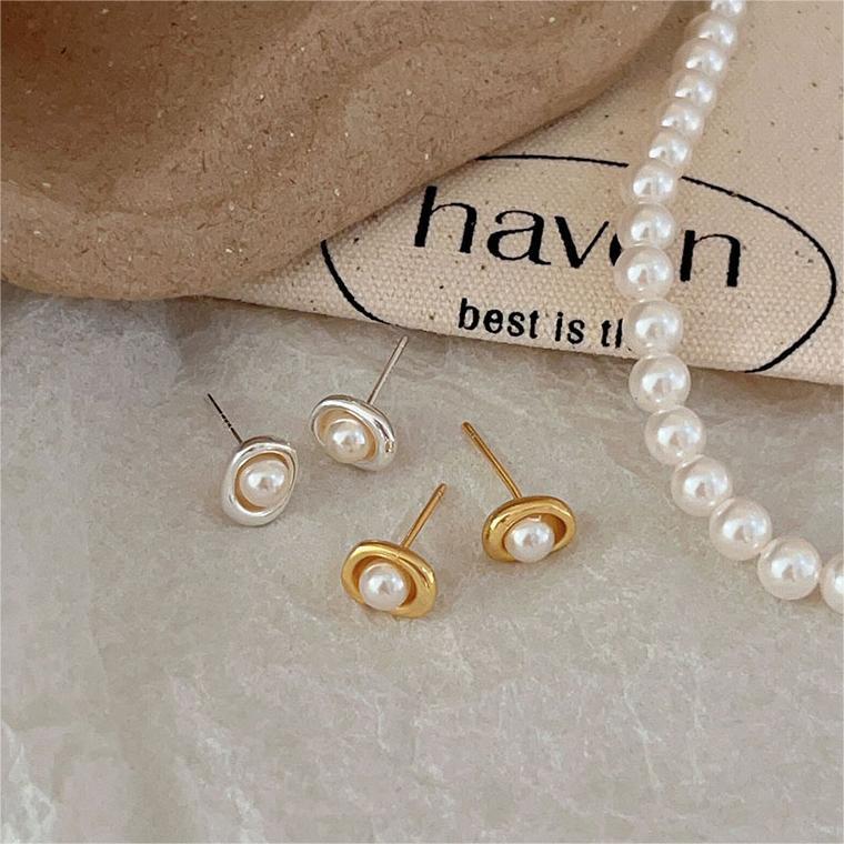Orecchini a perno geometrici minimalisti in argento sterling 925 con perle placcate oro