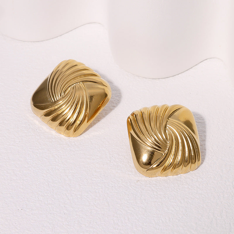 Minimalist Geometric Stainless Steel Oval Shell Earrings with 18K Gold Plating for Women