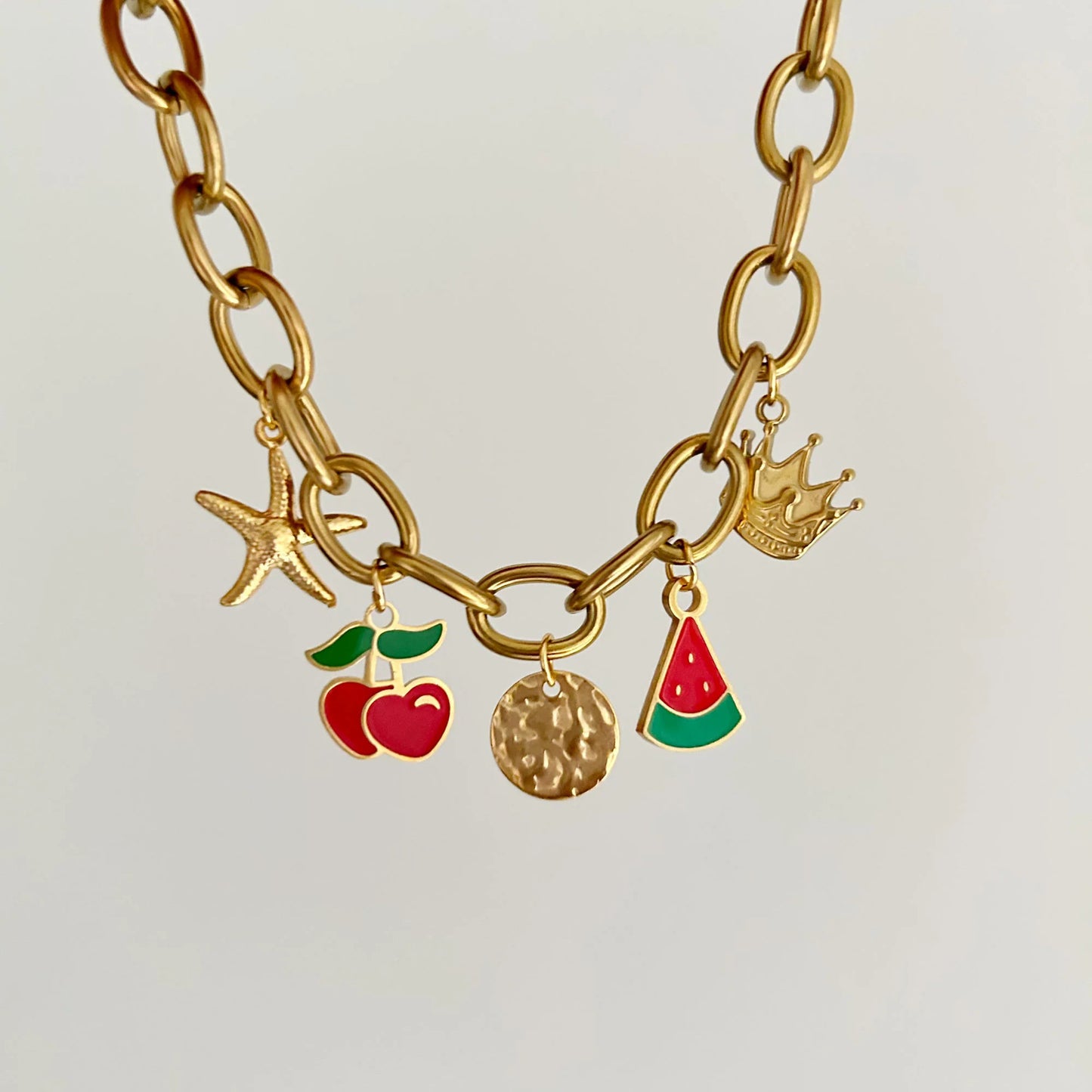 Collana a Cuore Floreale Rustico in Acciaio al Titanio con Ciondoli a Ciliegia e Anguria su Catena Elettroplaccata da Donna