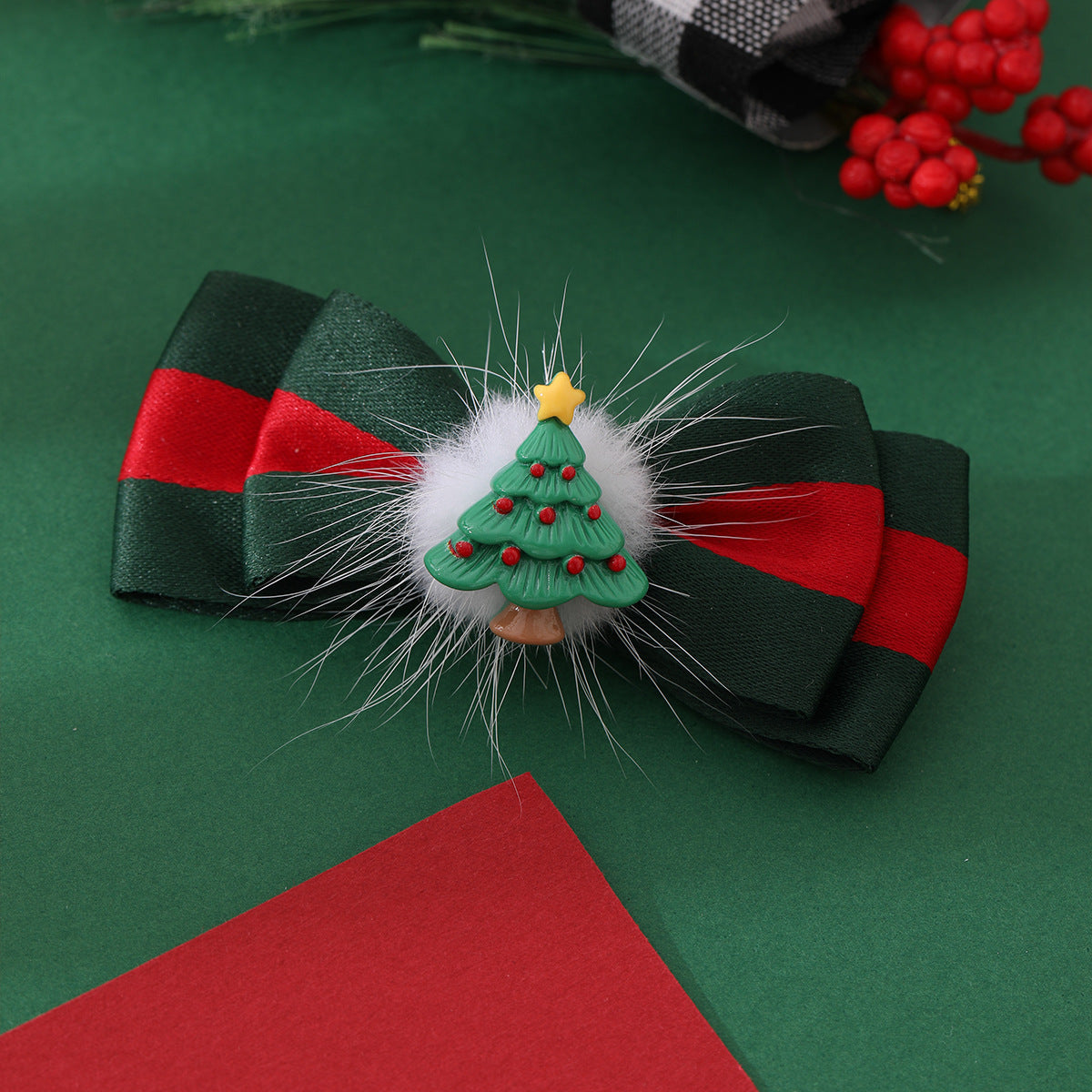 Cartoon-Style Red Bow Hair Clip for Kids Christmas-Themed Hair Accessory with Santa Claus and Christmas Tree Pattern