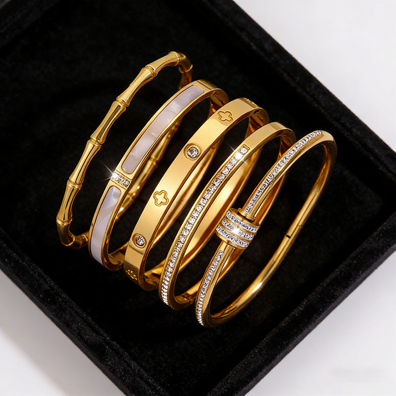 Elegant 18K Gold Plated Geometric Round Titanium Steel Bracelet