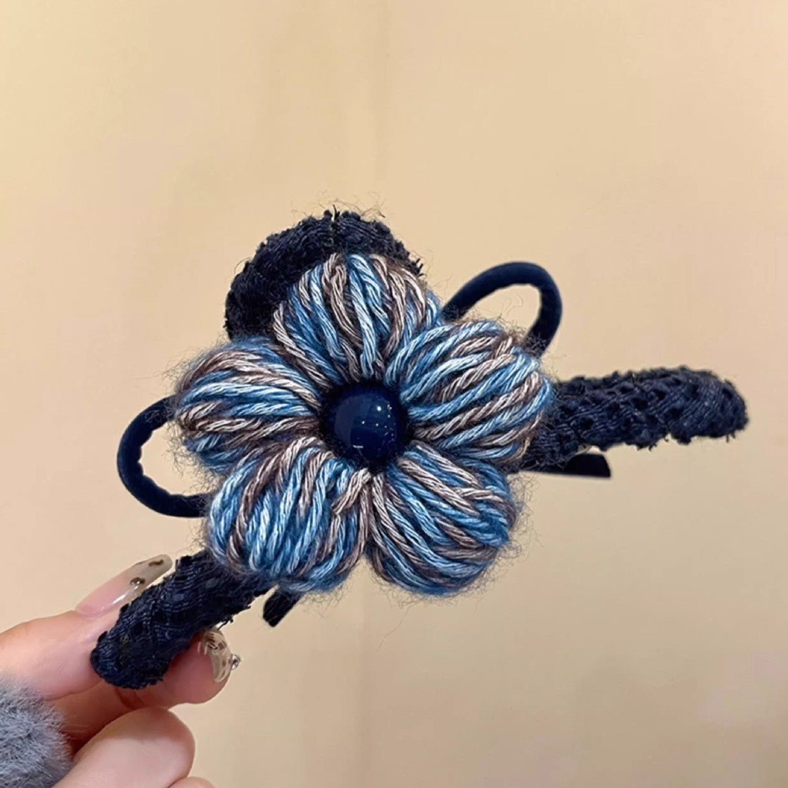 Fermaglio per capelli a graffetta in maglia floreale stile lusso da donna, accessorio fatto a mano per tutti i giorni
