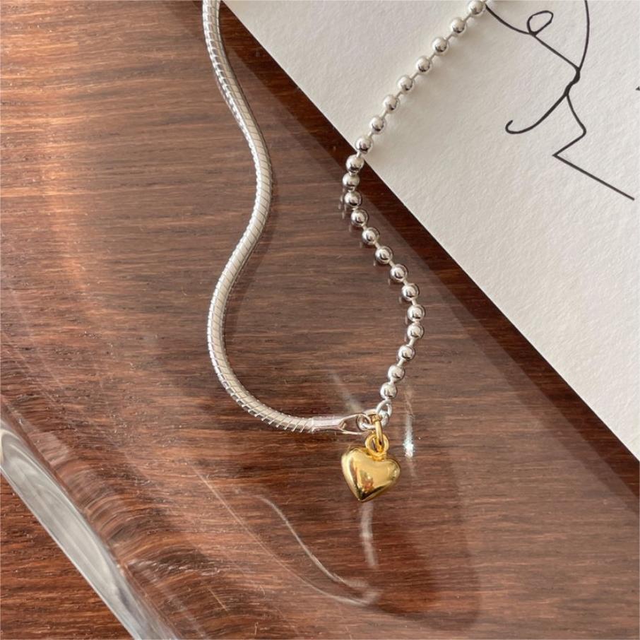 Minimalist Geometric Heart-Shaped S925 Sterling Silver Bracelet with Color-Contrast Beads