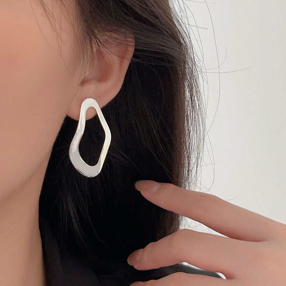 Sweet Minimalist 925 Sterling Silver Irregular Teardrop Earrings with Pearl Inlay