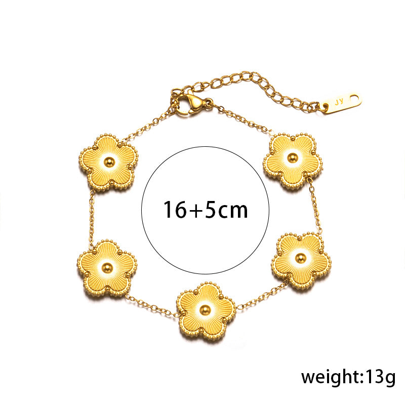 Minimalist Five-Petal Flower Necklace Set with Laser Four-Leaf Clover Pendant in Titanium Steel with Electroplating on O-Chain