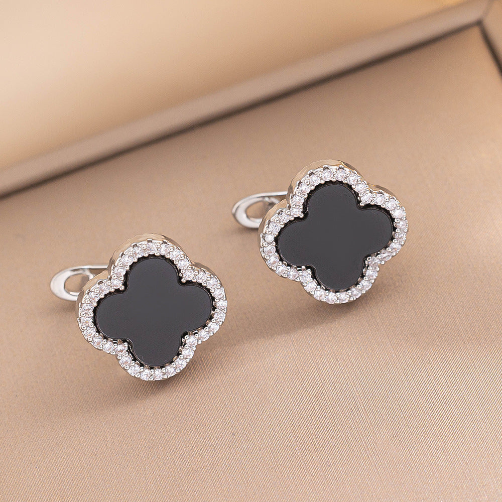 Orecchini a perno Saturno minimalisti color oro in ottone con zirconi per donna