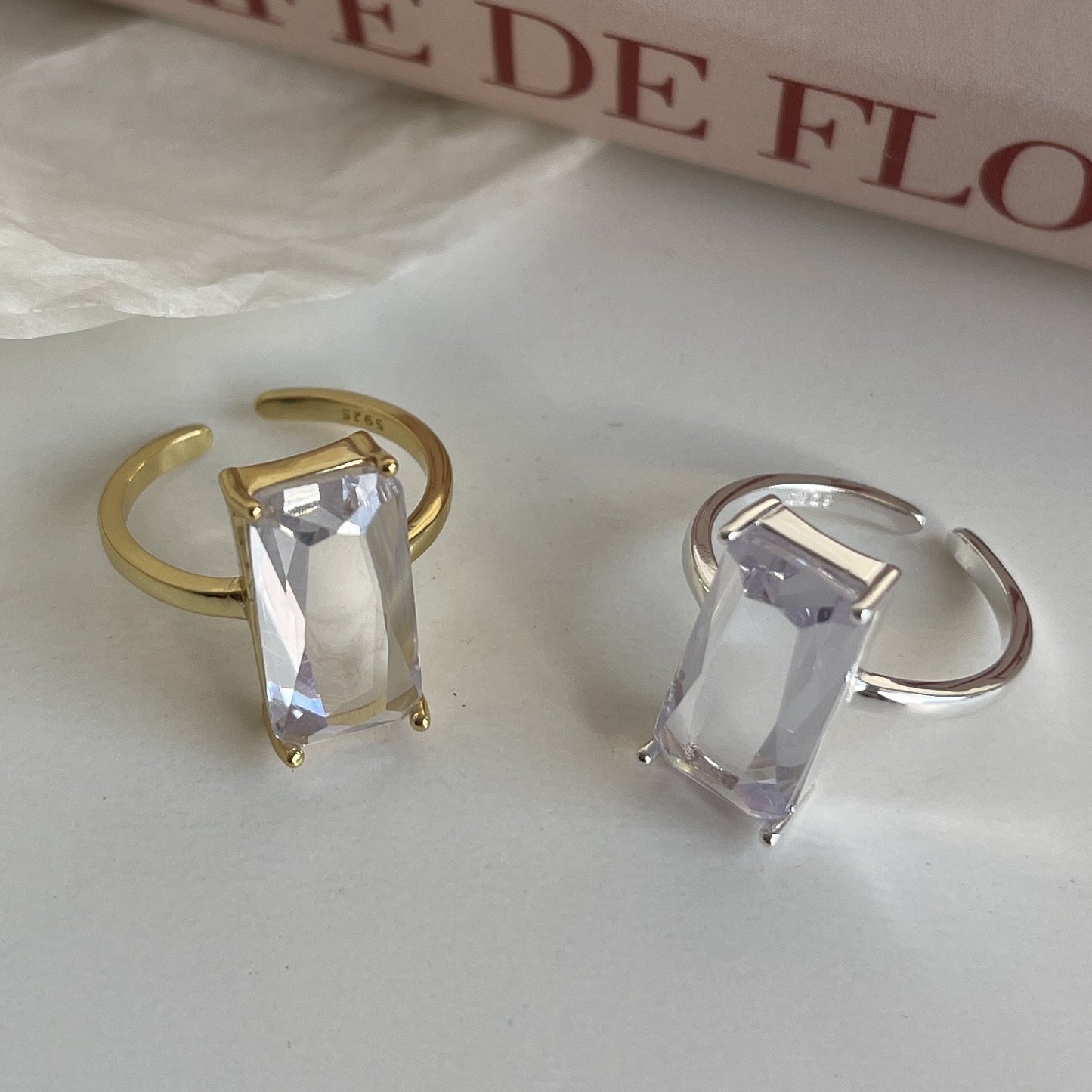 Anello da donna minimalista, dolce, in argento sterling 925, rettangolare, geometrico, intarsiato con zirconi cubici