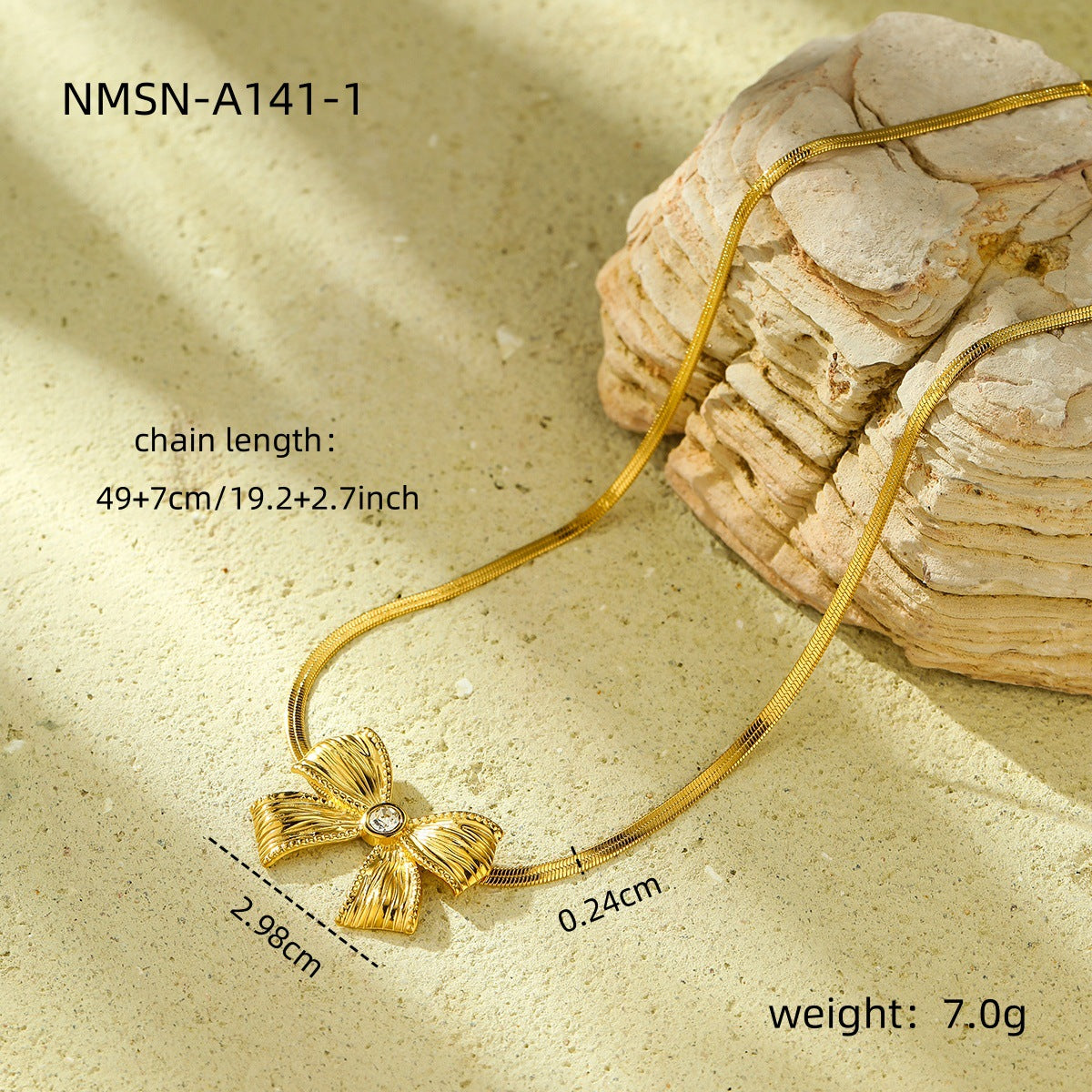 Fashionable Bow-Shaped Stainless Steel Necklace for Women with Plated Finish, Elegant and Versatile Jewelry Piece