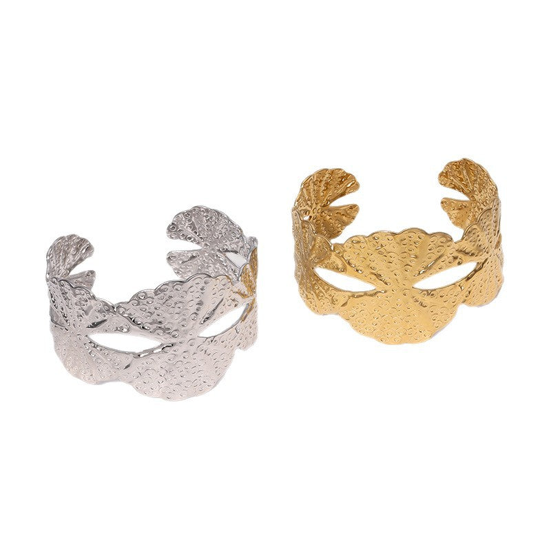 Minimalist Luxury 18K Gold Plated Hammered Geometric Stainless Steel Open Cuff Bracelet for Women