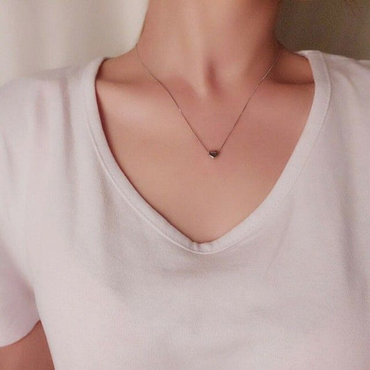 Minimalist Elegant Heart Titanium Steel Plated Pendant Necklace for Unisex