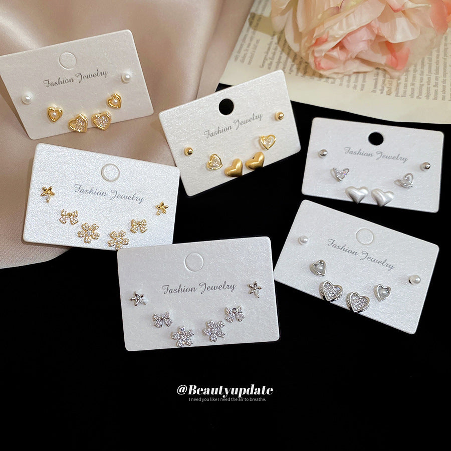 Aretes de Cobre con Baño de Oro en Forma de Corazón con Circonita y Postes de Acero Inoxidable, de Lujo, para Mujer
