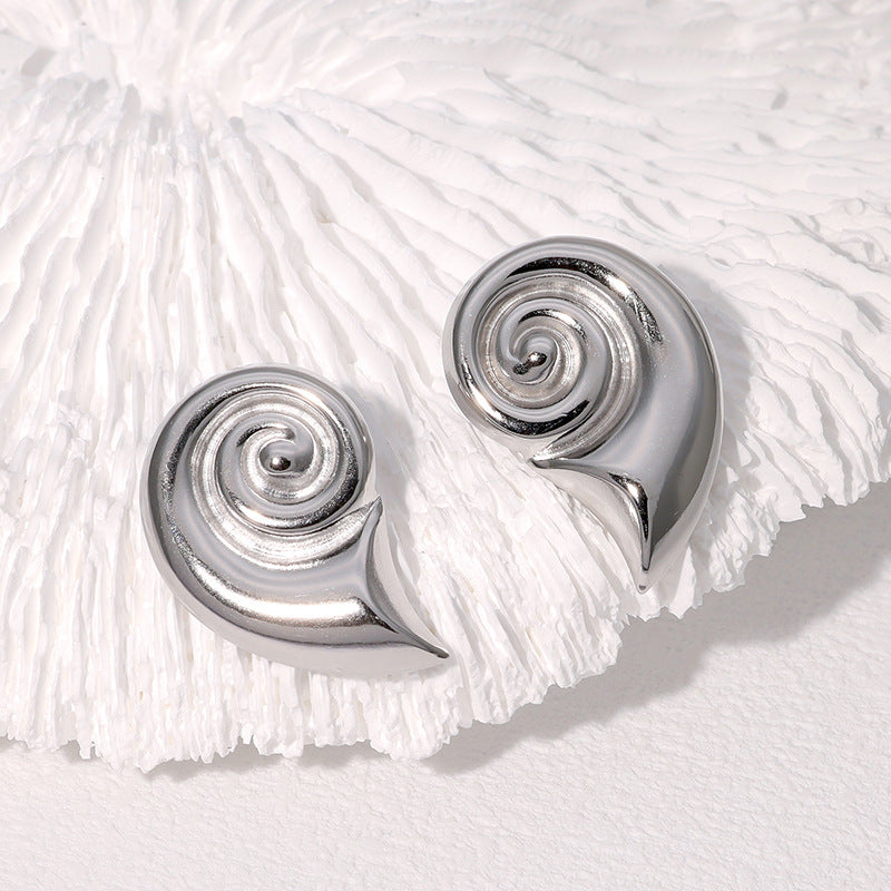 Minimalist Seashell-Shaped Stainless Steel Earrings with Gold Plating for Women