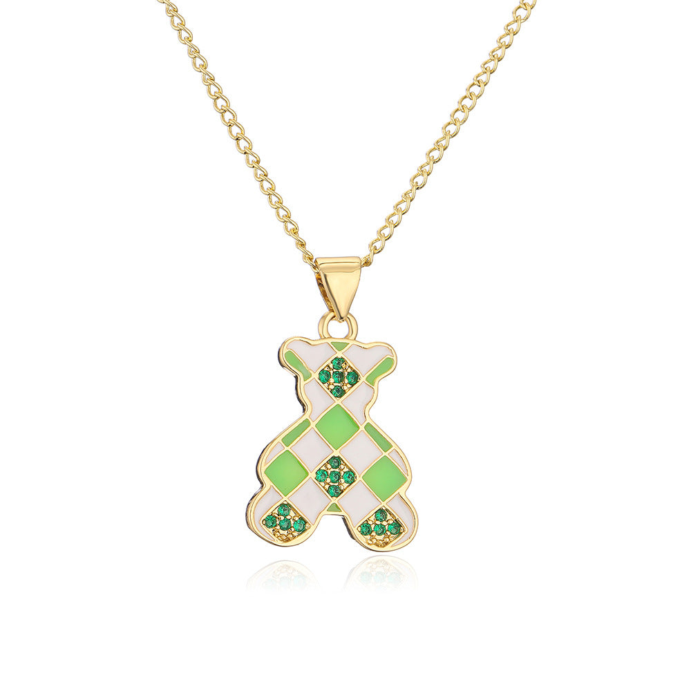 Graziosa collana con ciondolo a forma di orsetto da donna in rame con placcatura in oro 18K, finitura smaltata e dettagli in zirconia cubica