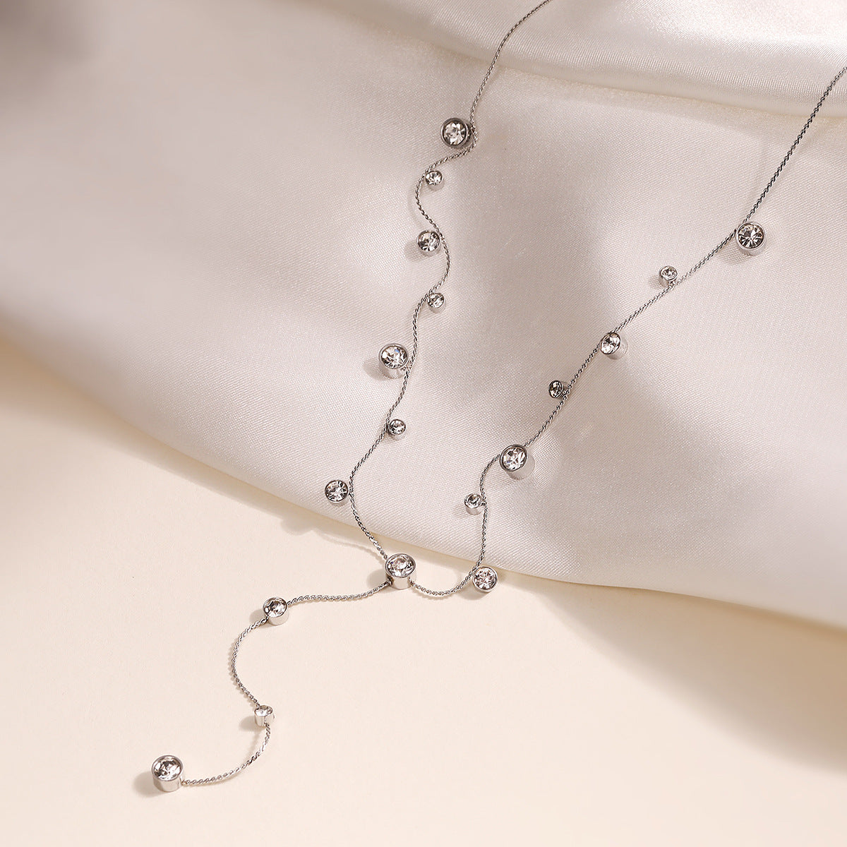 Minimalist Elegant 18K Gold Plated Geometric Stainless Steel Necklace with Cubic Zirconia Inlay for Women
