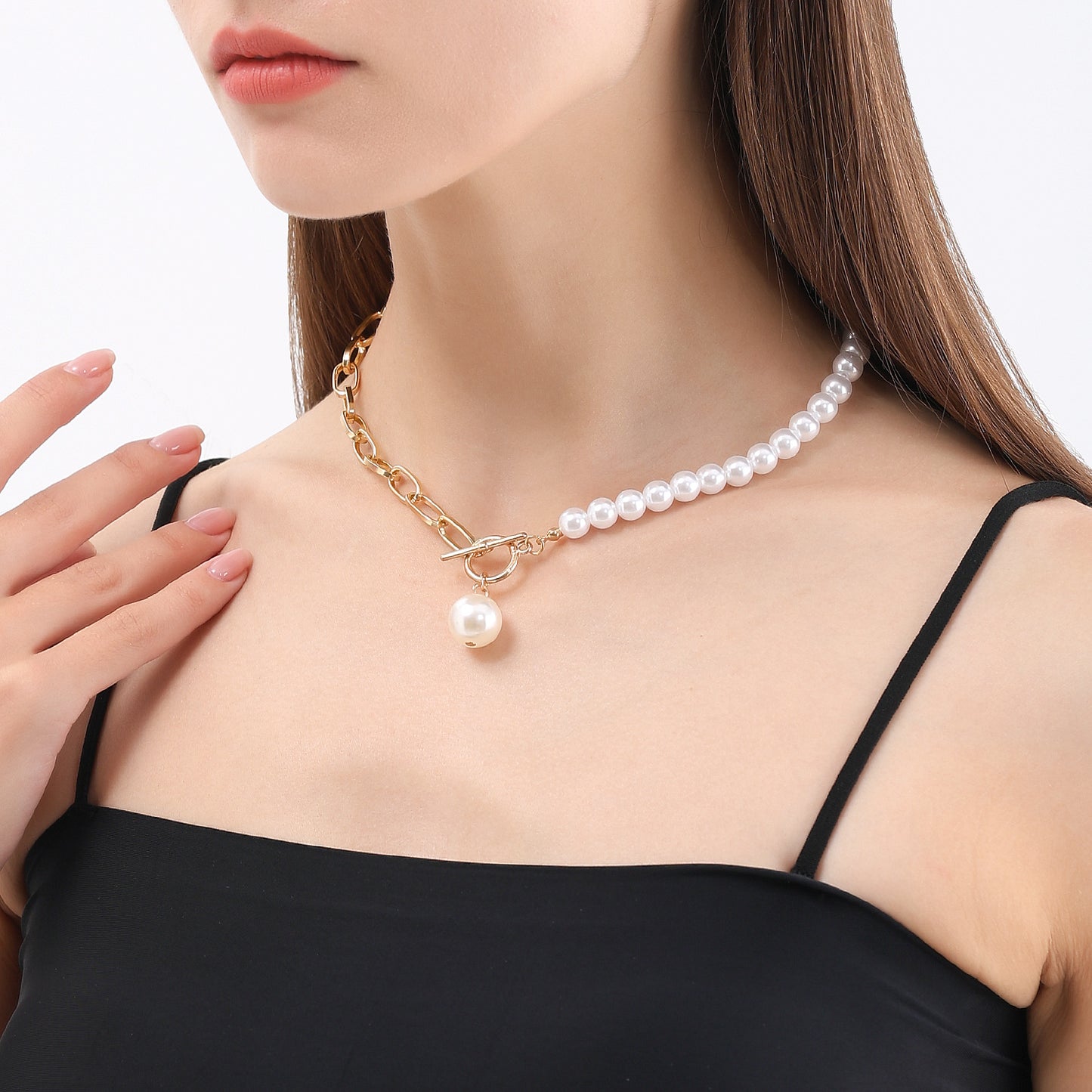 Minimalist Vintage Geometric Alloy Pendant Necklace with Plated Finish, Adjustable Clavicle Chain for Women