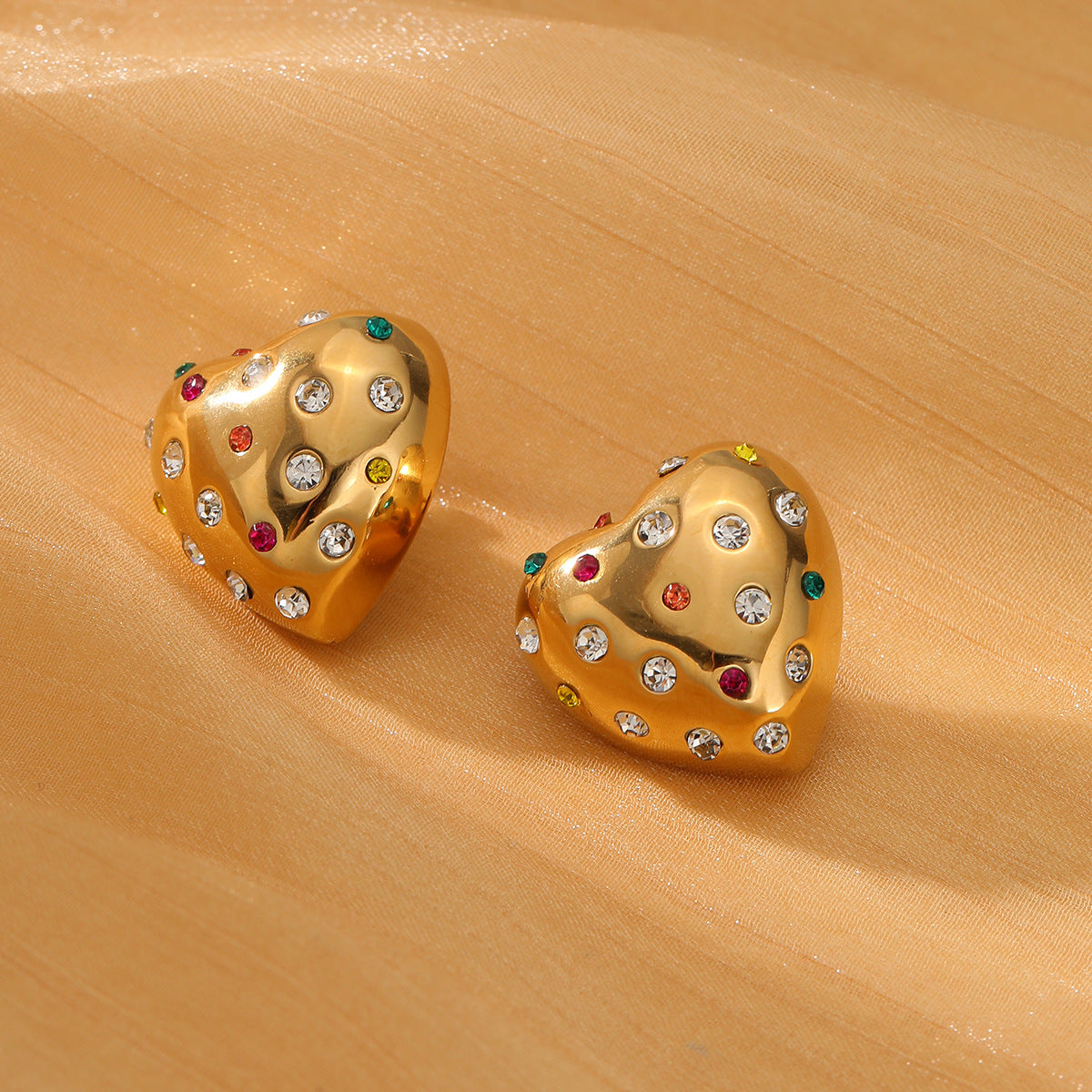 Orecchini da donna vintage in acciaio inossidabile a forma di cuore con intarsio di strass e placcatura in oro 18K