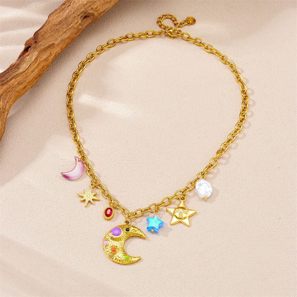 Collana con Pendente Mezzaluna e Stella in Stile Cartone Animato in Acciaio Inossidabile Placcato Oro su Catena a O da Donna