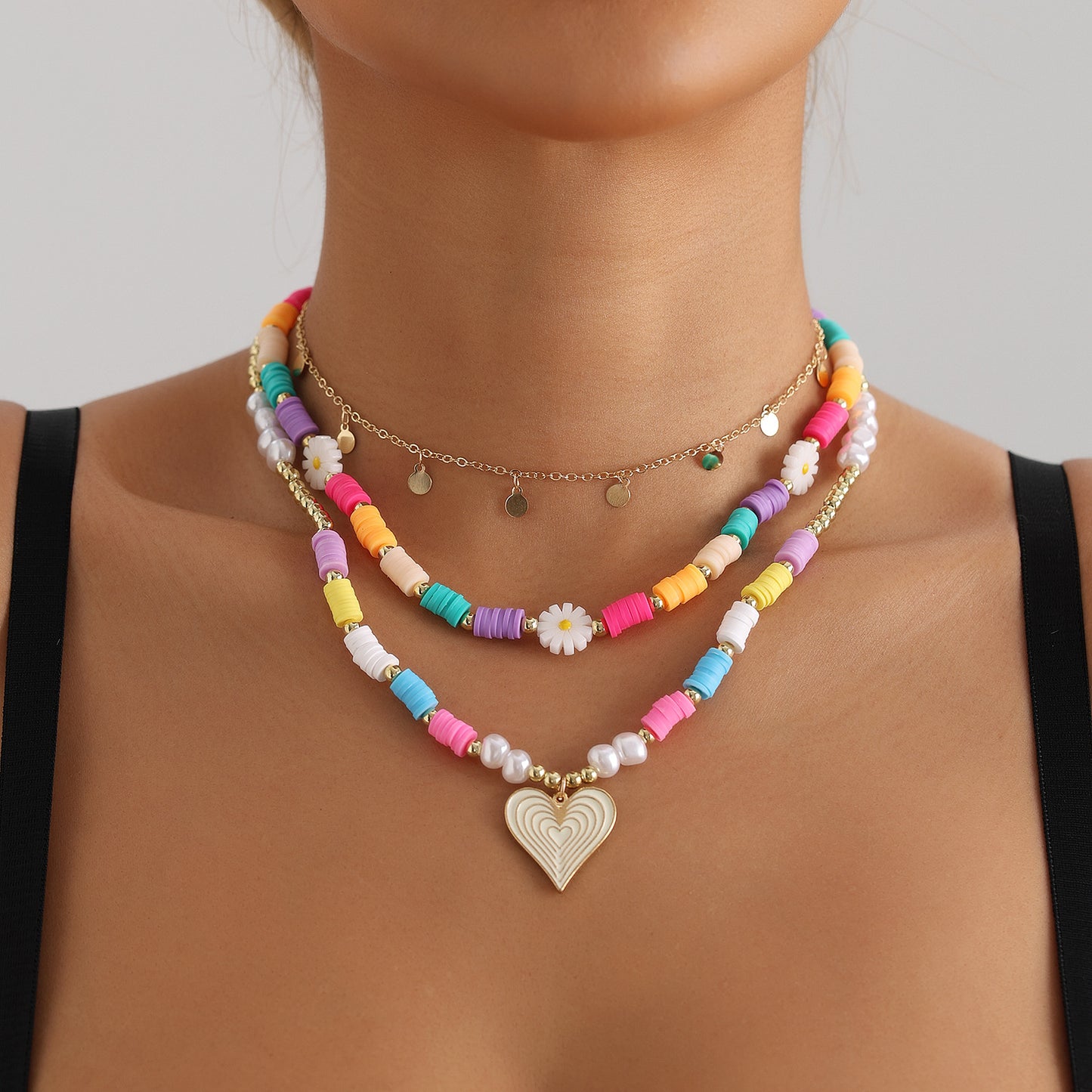 Collana da donna con ciondolo a cuore in argilla polimerica "Bohemian Rainbow" con lega galvanizzata e catena clavicola multistrato