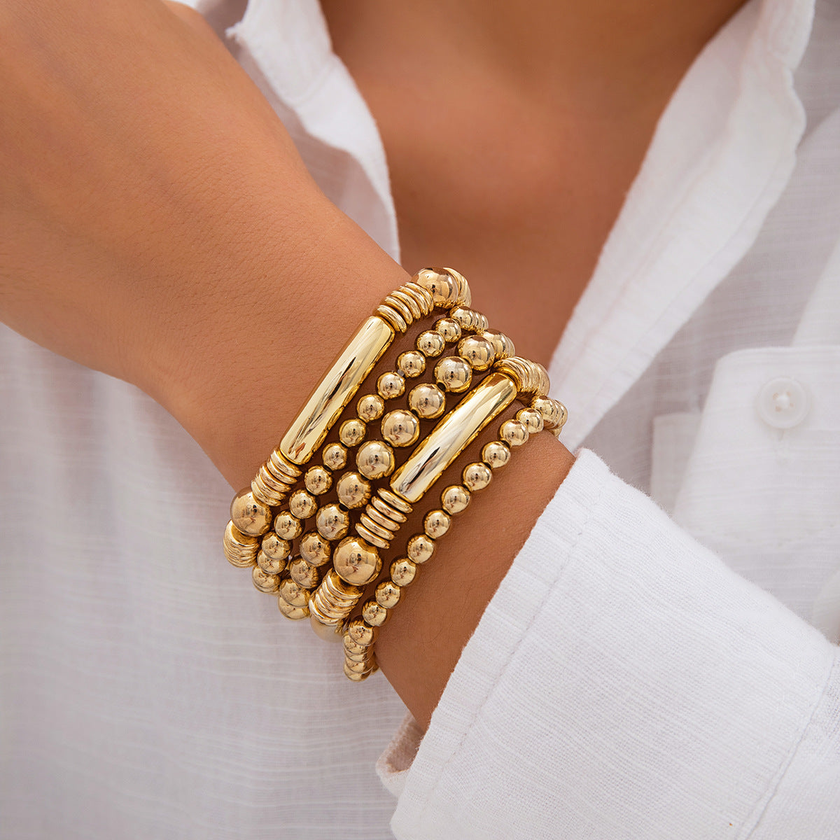 Sweet Business Heart Plated Brass Bracelet for Women