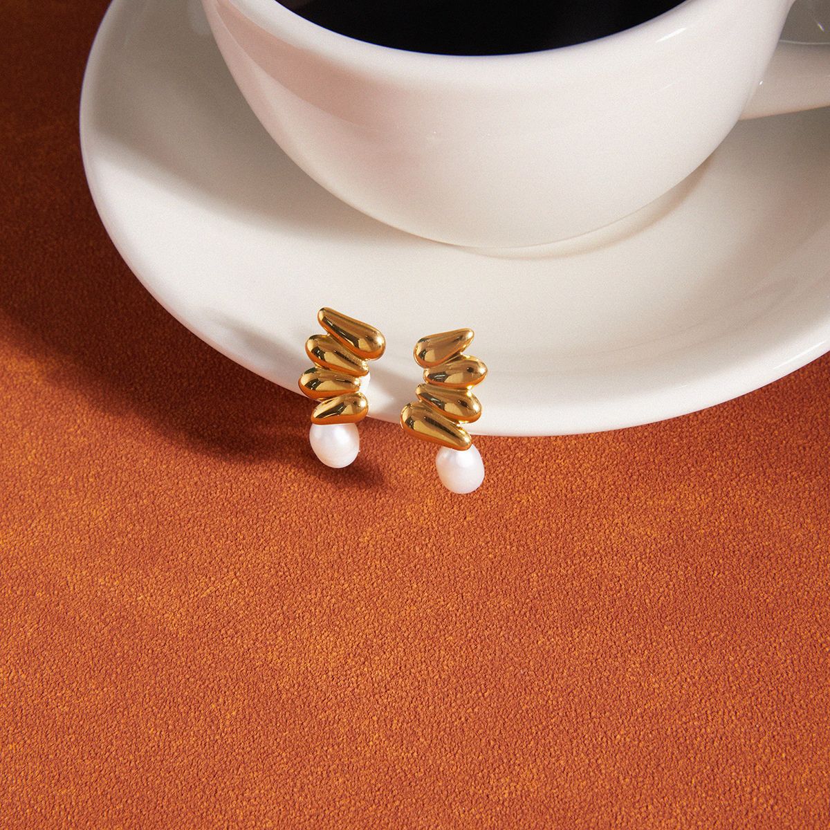 Geometric Stainless Steel PVD Gold Plated Freshwater Pearl Stud Earrings for Women