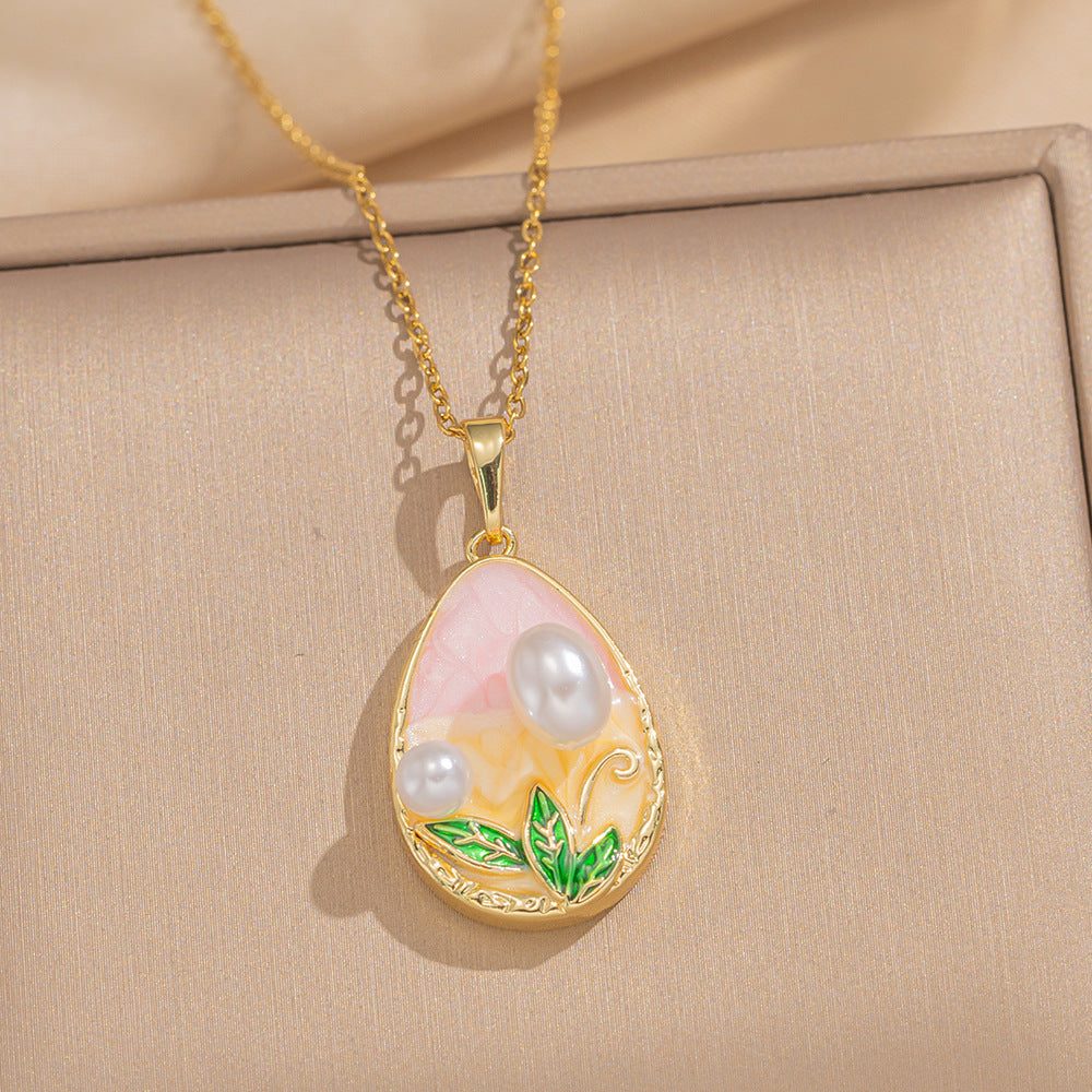 Baroque Style Leaf-Shaped Titanium Steel Necklace with Tulip Floral Motif, Vacuum-Plated for Hypoallergenic Wear, O-Chain Design