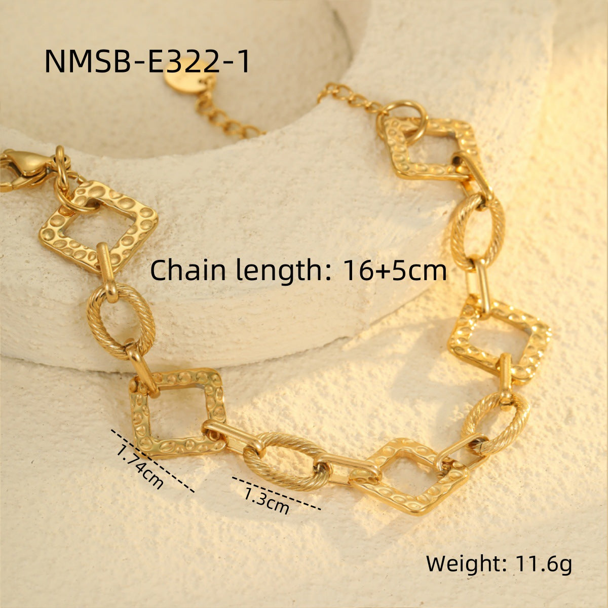 Fashionable Minimalist Heart-Shaped Stainless Steel Tassel Bracelet with Plated Finish and Small Round Pendant