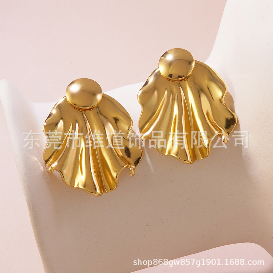 Sweet Streetwear Geometric Floral Polished Stainless Steel Earrings Gold