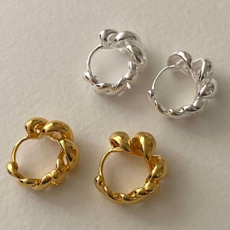 Orecchini a cerchio minimalisti a forma di stella in argento sterling 925 con dettaglio a torsione in corda, polsini fatti a mano