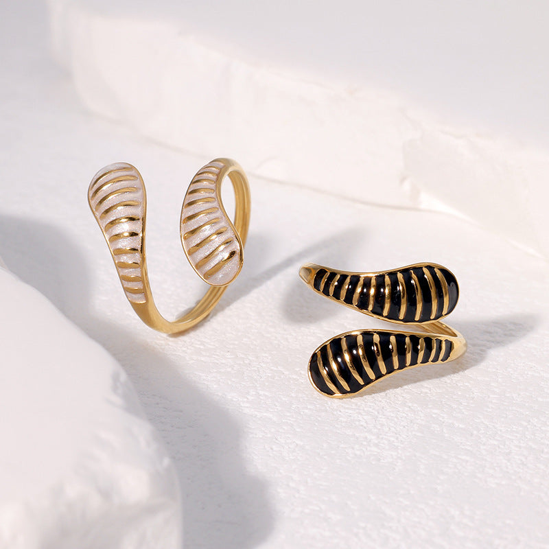 Vintage Drip-Shaped Open Ring in Stainless Steel with Plating Finish for Women