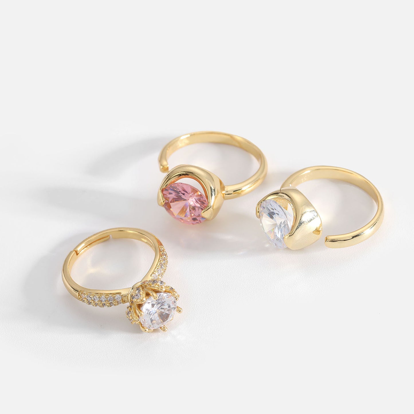 Trendy 18K Gold Plated Brass Ring with Cubic Zirconia U-Shape Pink White Stone Women Jewelry