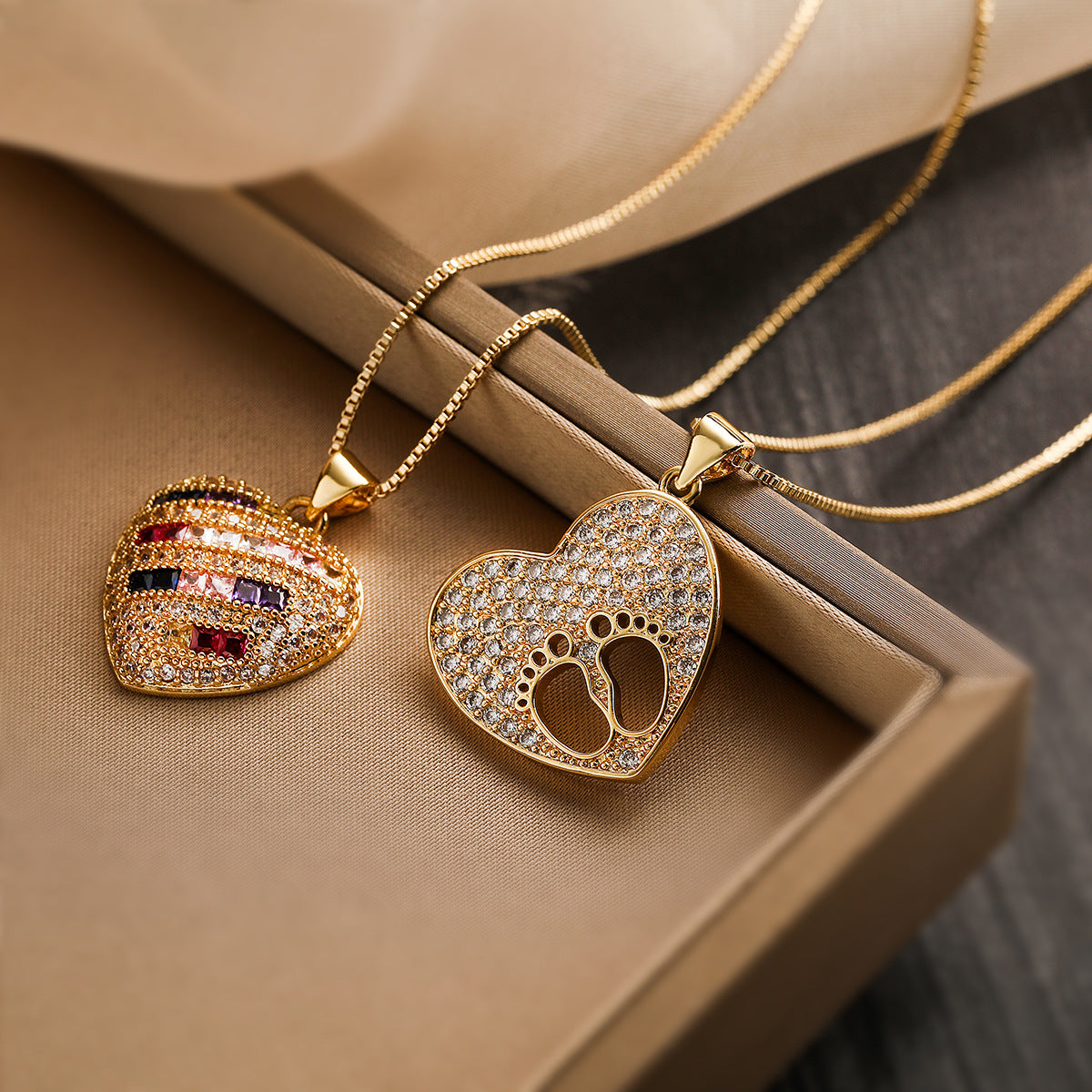 Minimalist Heart-Shaped Copper Pendant Necklace with Genuine Gold Plating and Zircon Inlay for Women