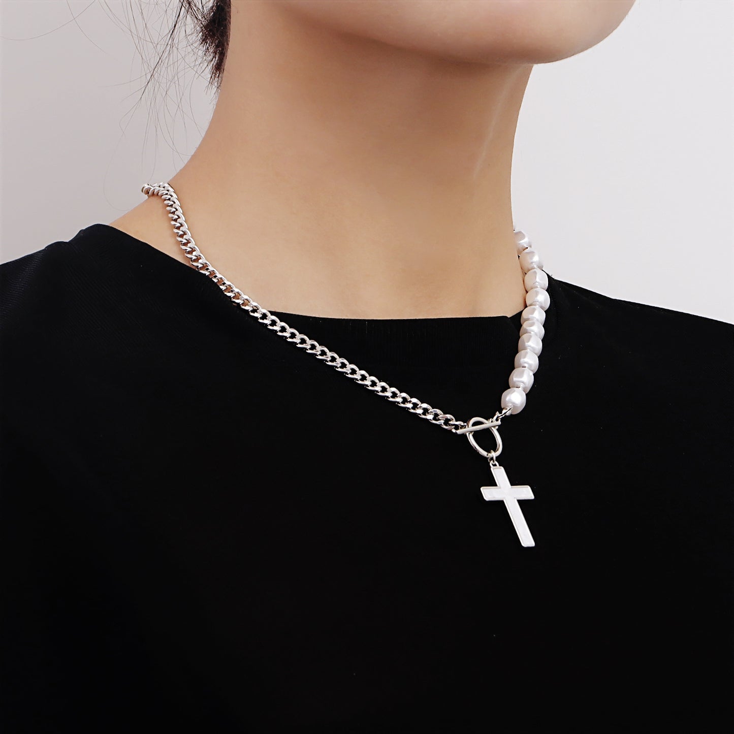 Minimalist Geometric Cross Pendant Necklace in Alloy with Electroplated Finish for Women