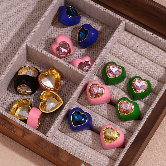 Orecchini da donna alla moda a forma di cuore in acciaio inossidabile con placcatura in oro 18 carati e finitura smaltata