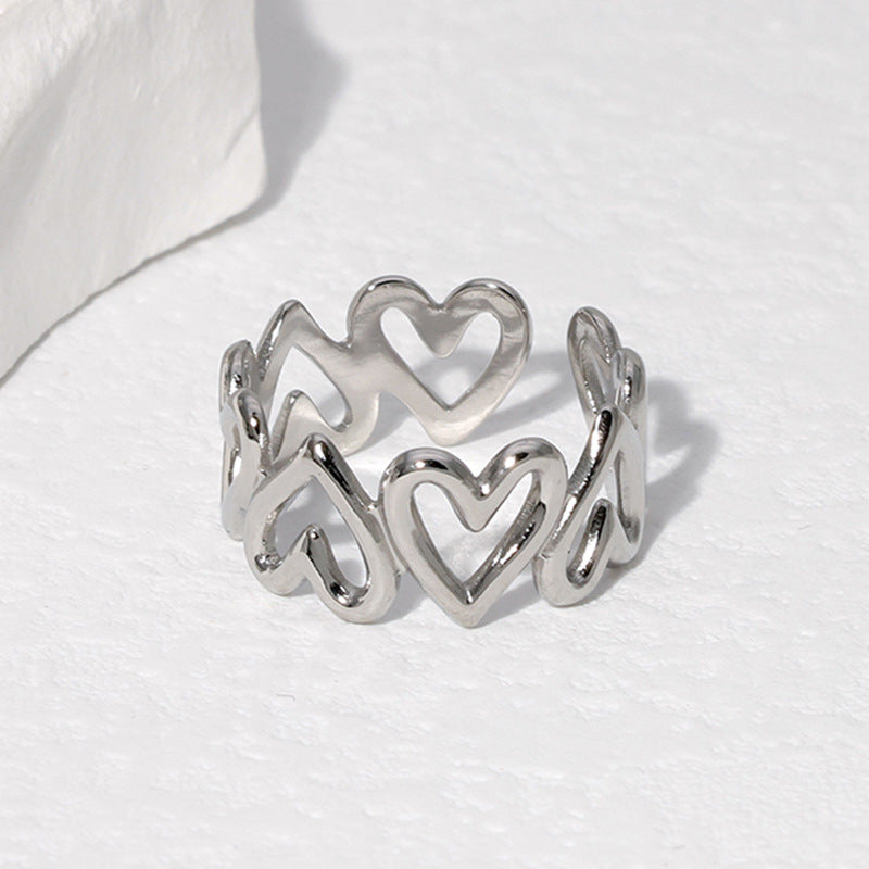 Dulce Anillo Minimalista con Forma de Corazón de Acero de Titanio para Mujer con Chapado en Oro de 18K y Banda Abierta Ajustable