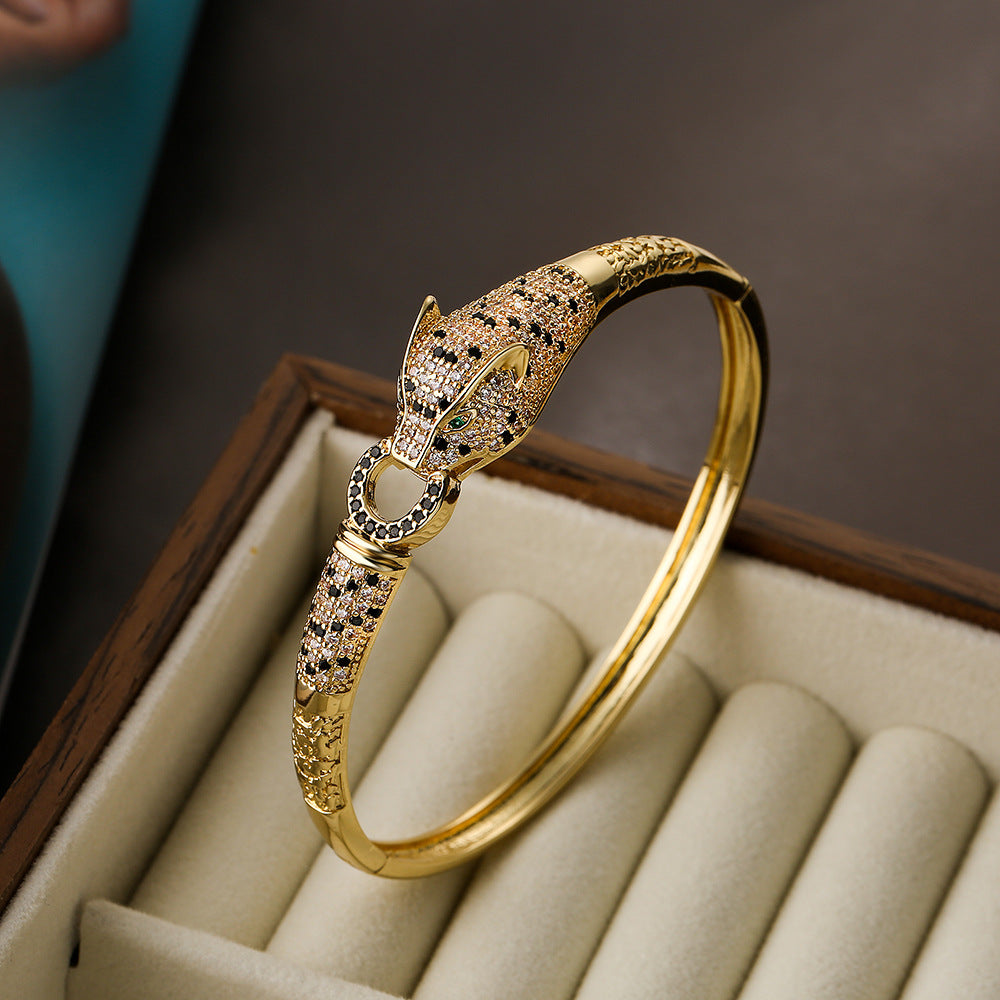 Bracciale da donna Fashion Leopardo Micro-Set Zircone Rame Placcato Oro 18K Lusso Personalità Gioielli