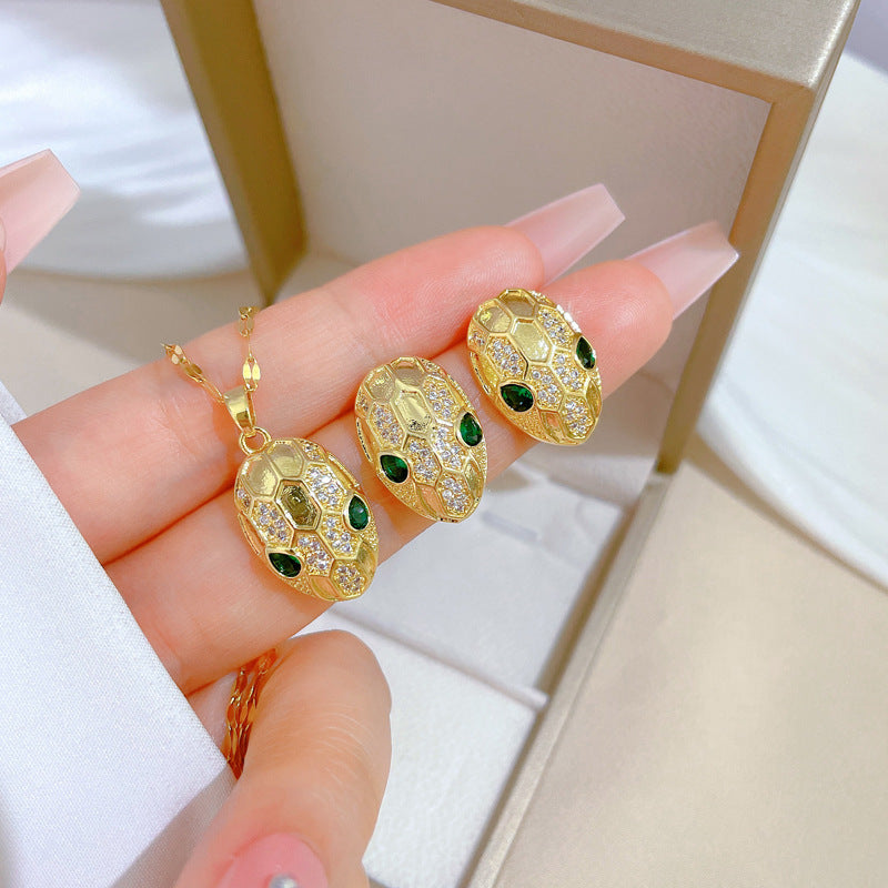 Parure di Orecchini e Collana in Rame Placcato con Zirconi Geometrici di Lusso